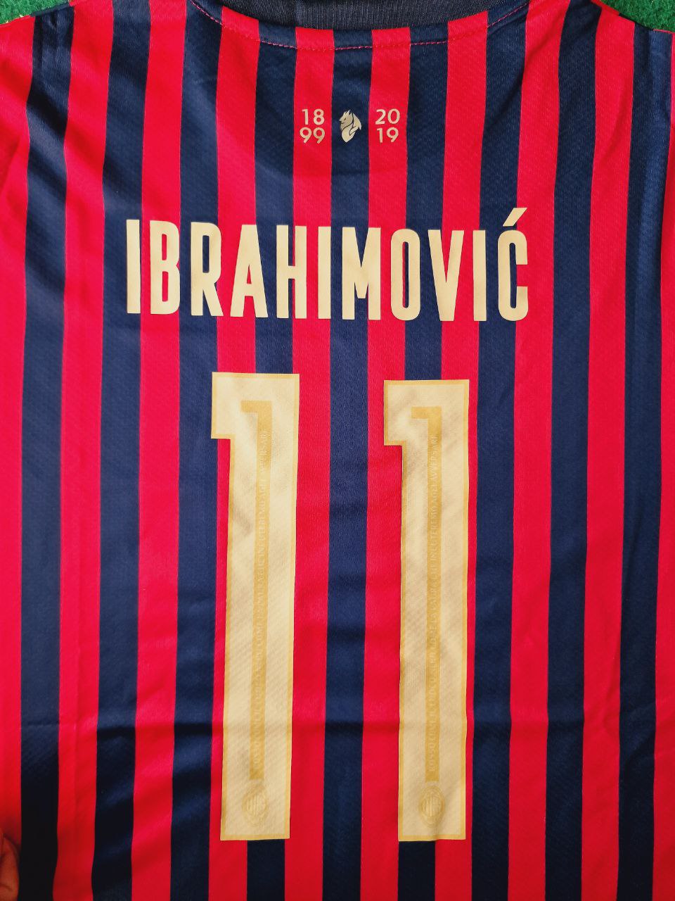 Zlatan Ibrahimović AC Milan 120th Anniversary Special Golden Retro Football Jersey – 5