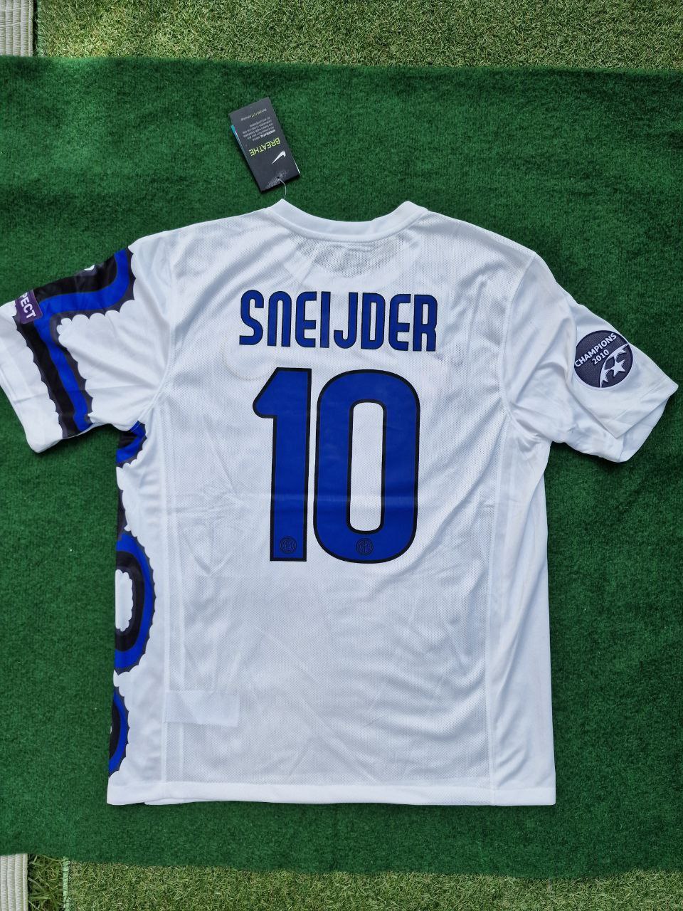 2010 Wesley Sneijder - Inter 2011 White Dragon Football Jersey – Back View