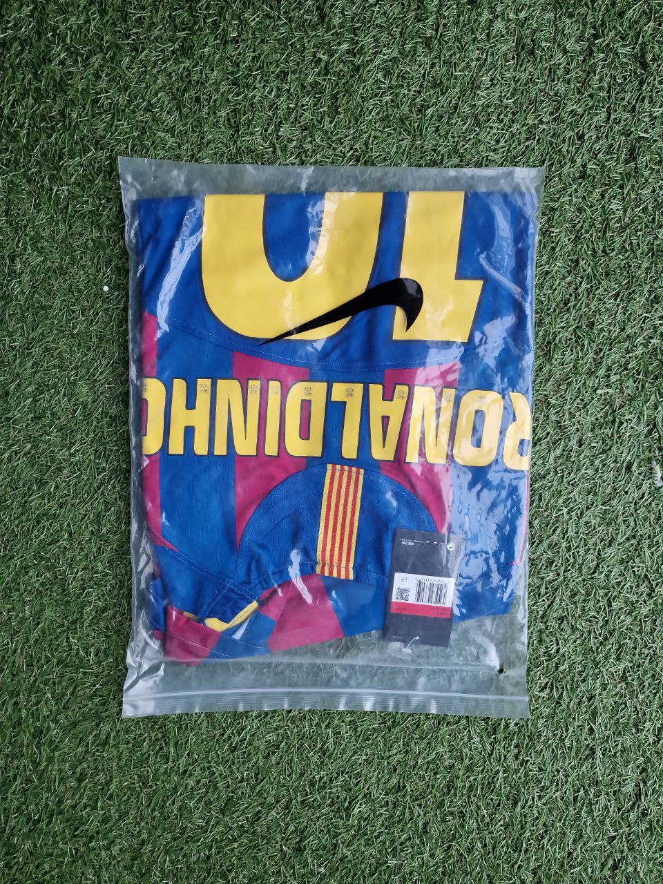 Ronaldinho Gaucho Barcelona 2006 Final Retro Long Sleeve Football Jersey – 8