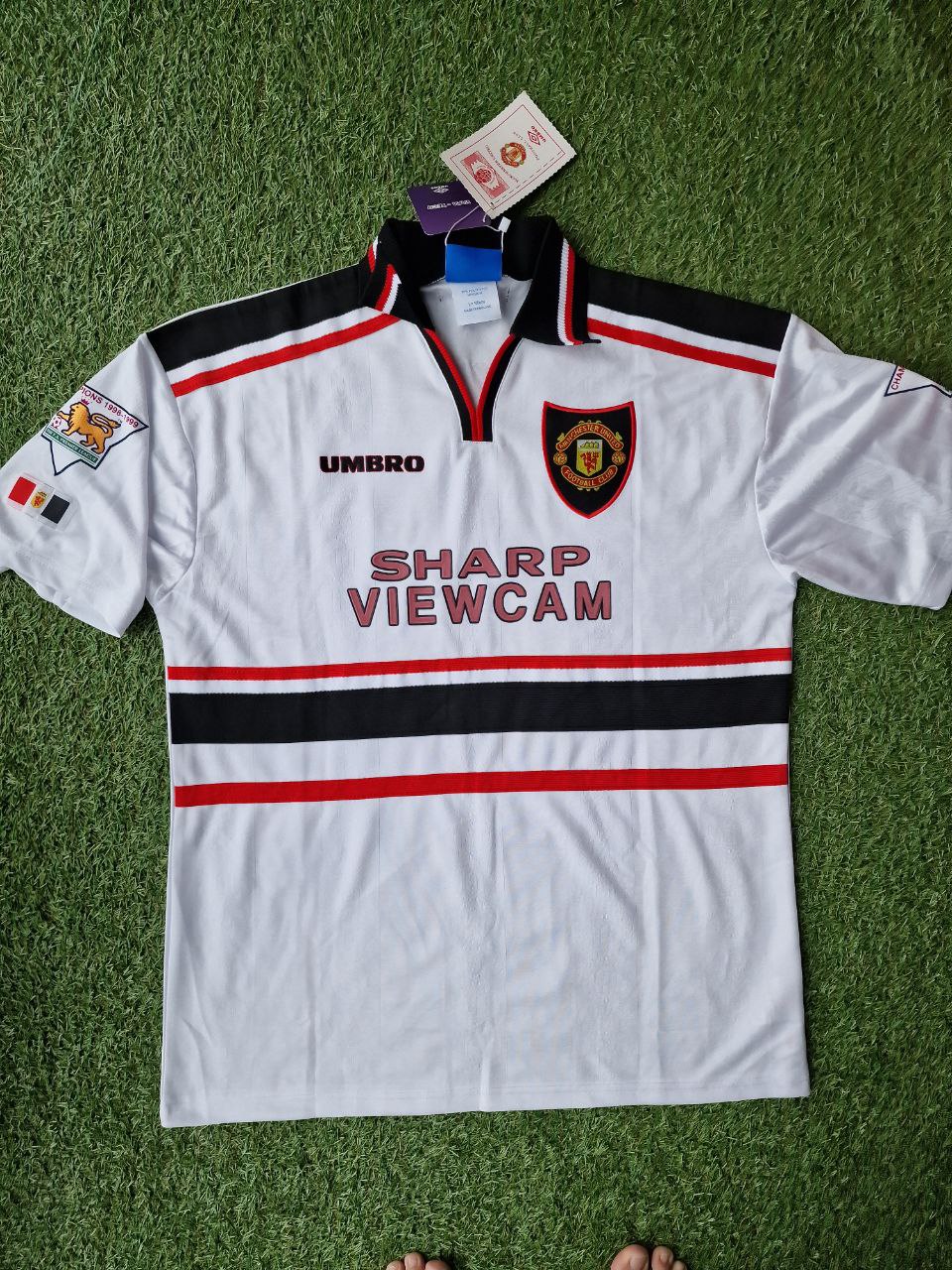 David Beckham Manchester United White Retro Football Jersey – Front View