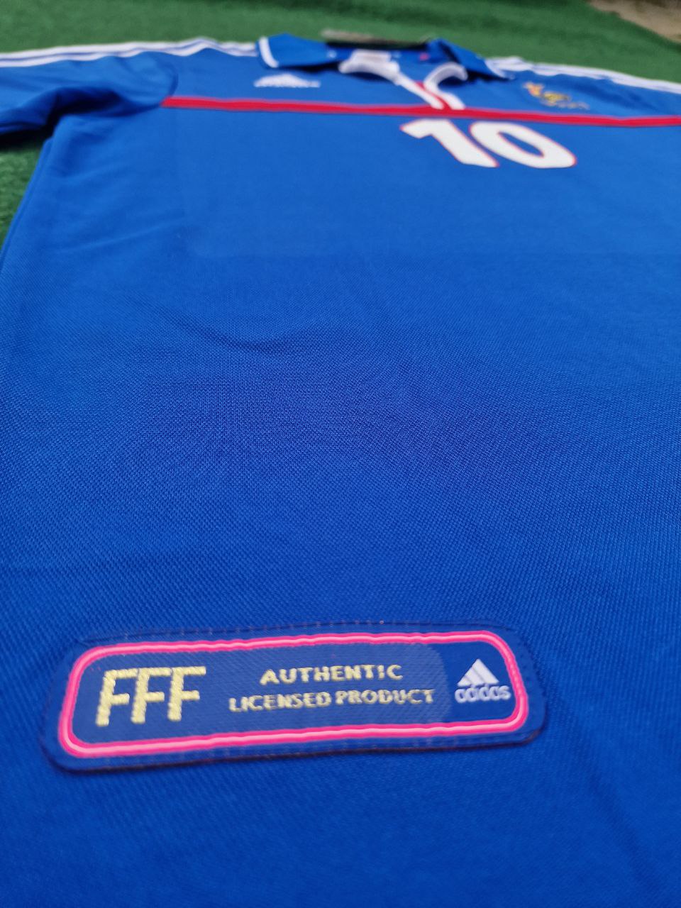 2000/02 France EURO Retro Football Jersey – Zinedine Zidane – 7