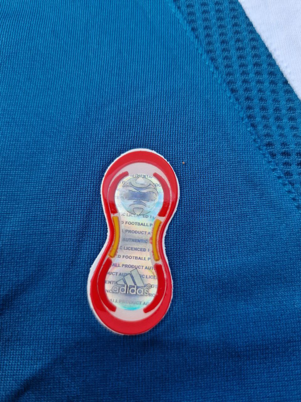 Philippe Coutinho Liverpool White Blue Retro Football Jersey – 5