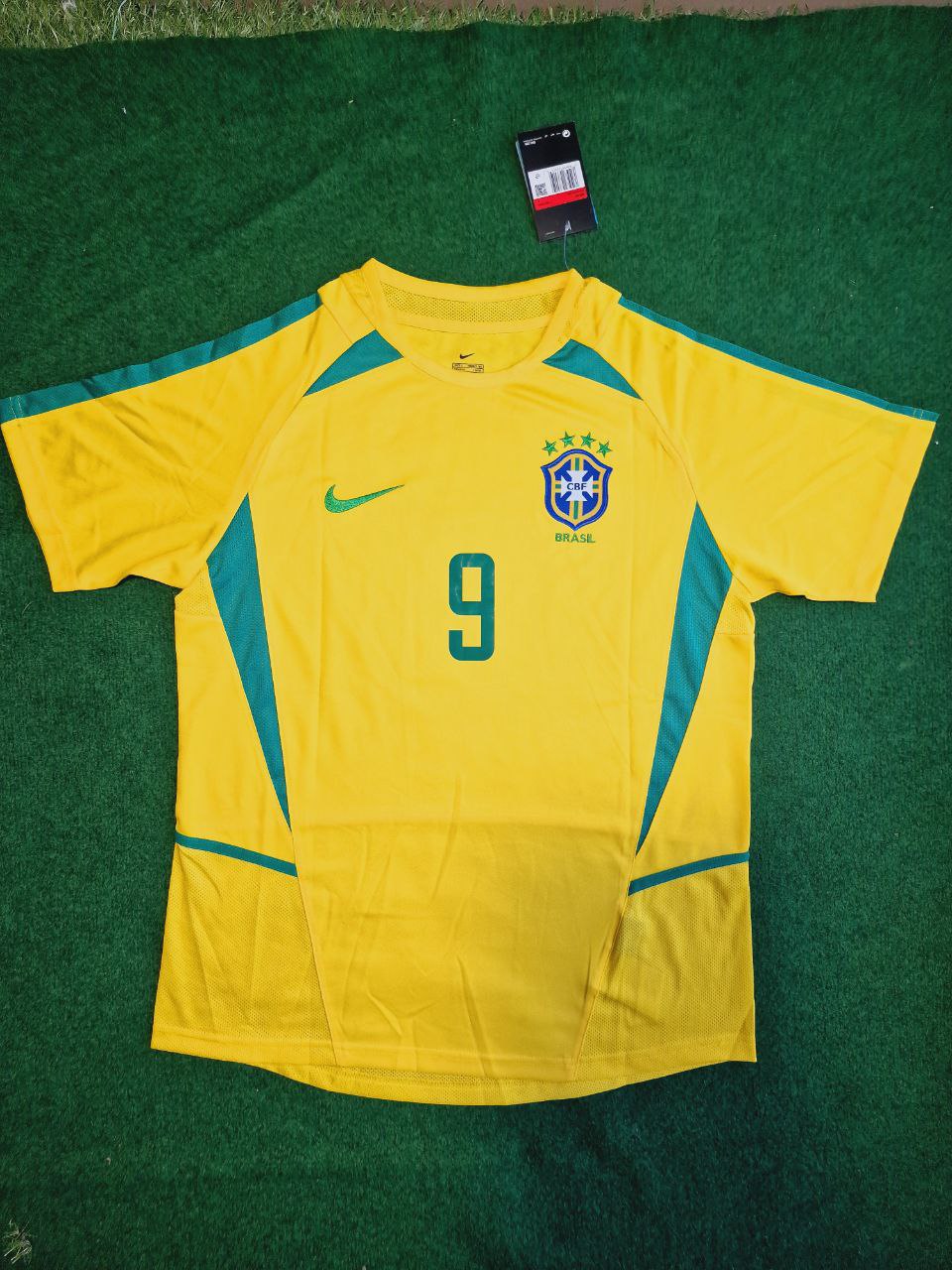 Ronaldo Nazario Brazil 2002 World Cup Yellow Retro Football Jersey – 12