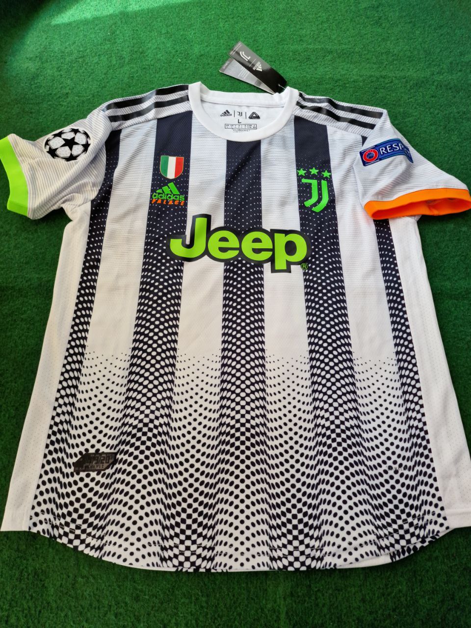 Cristiano Ronaldo 7 – Juventus 2019-20 Home Jersey | Retro Kit | | – 7