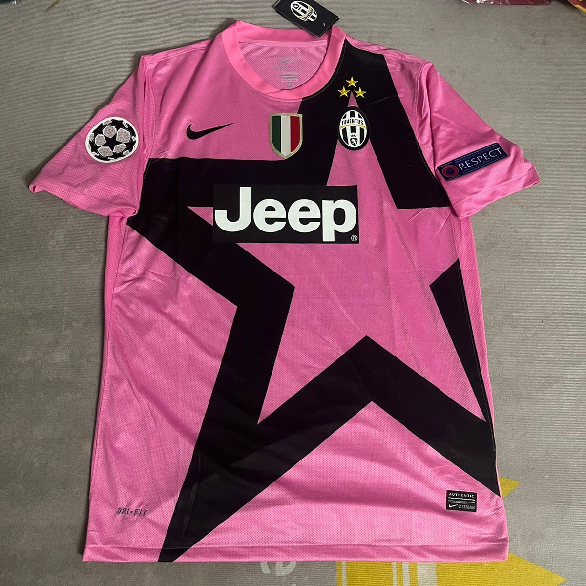 Claudio Marchisio Juventus Pink Black 2012 2013 Season Retro Jersey Kit – Detailed View