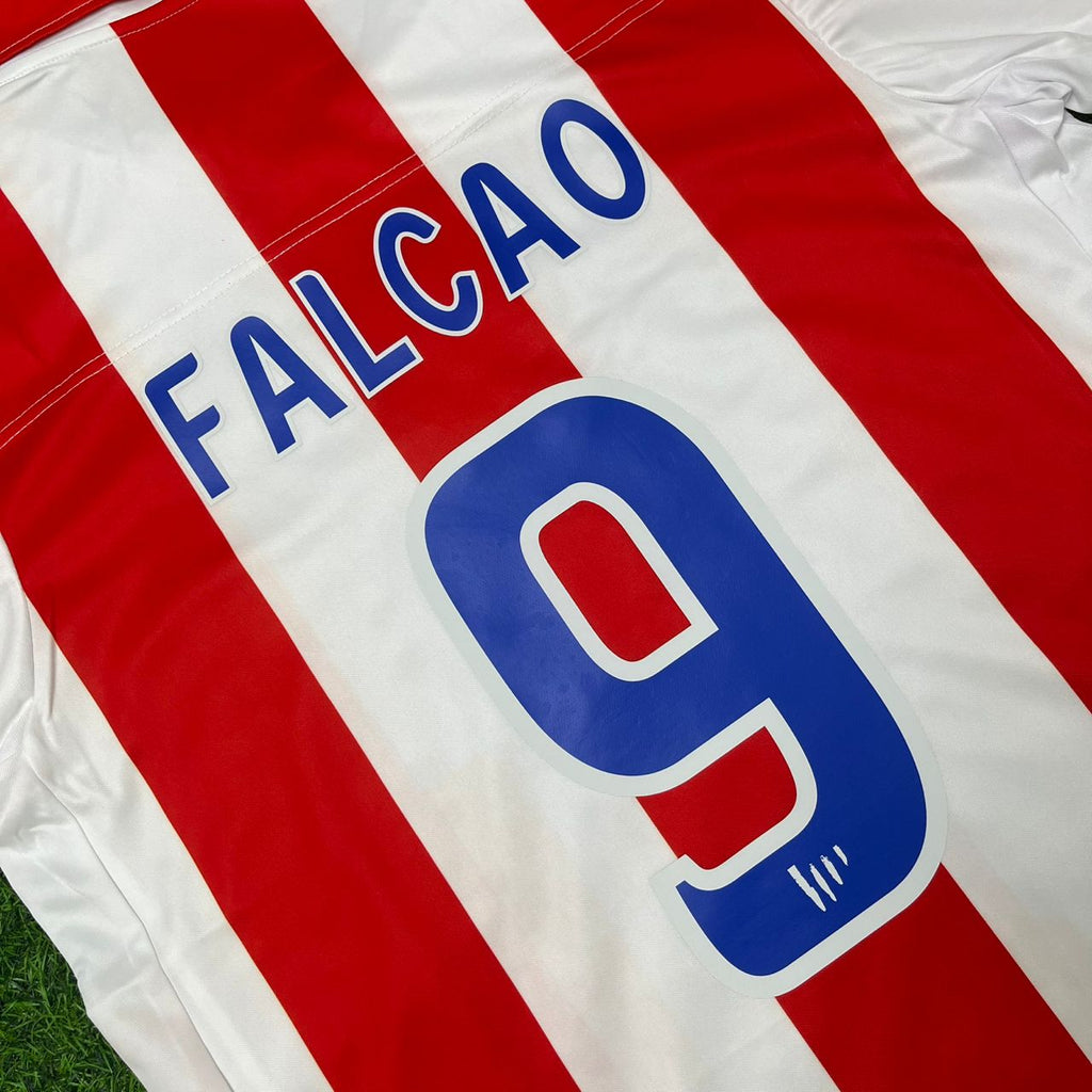 Radamel Falcao Atlético de Madrid Retro Football Jersey – Detailed View