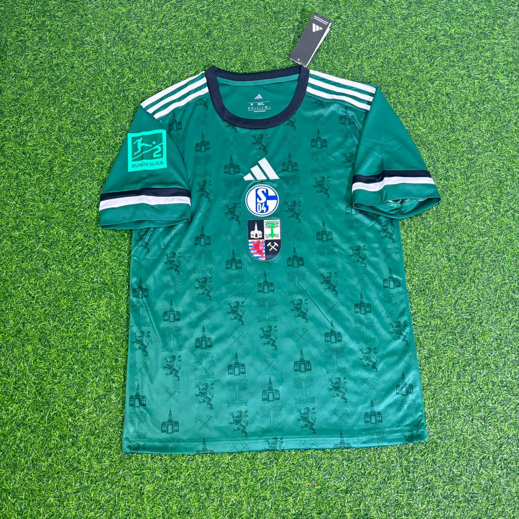 Schalke 04 Gelsenkirchen Special Edition Football Jersey – Mesut Özil – Front View