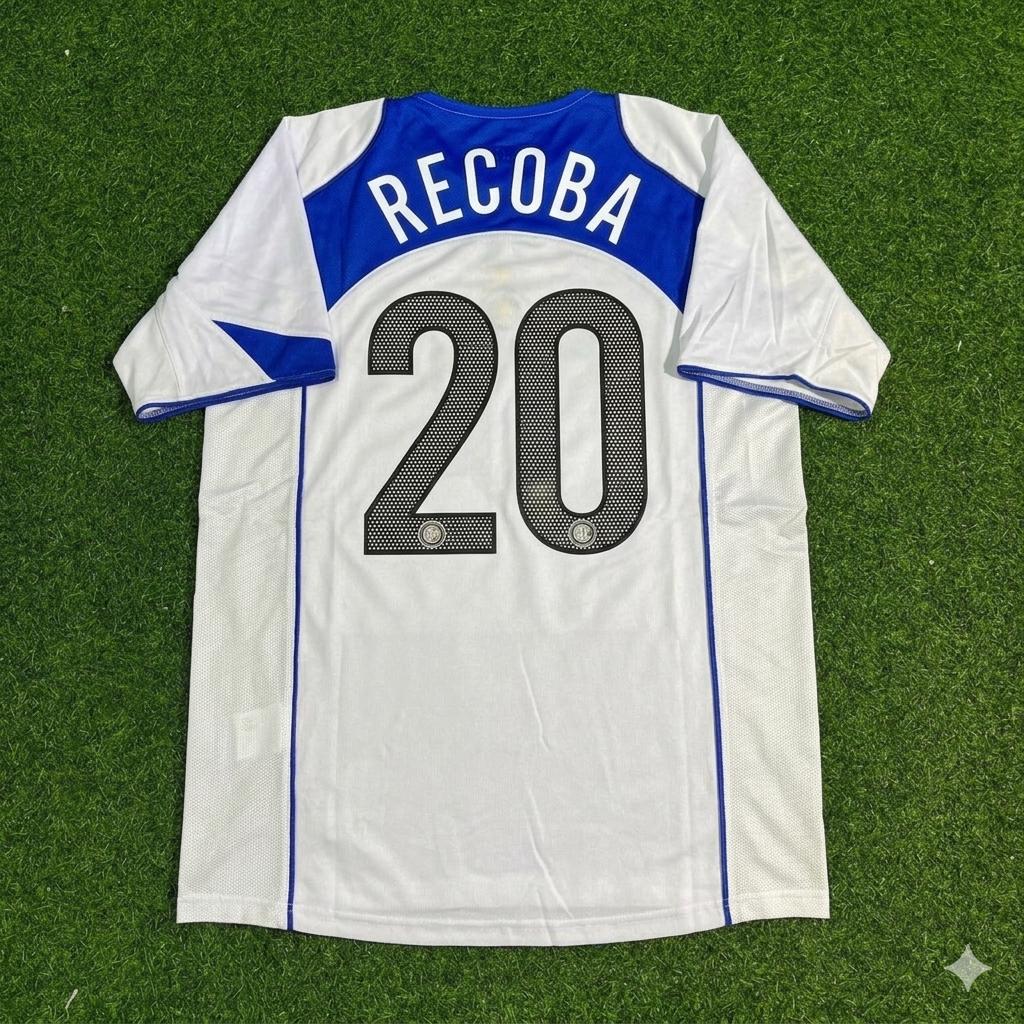 2004/05 Alvaro Recoba Inter Milan Retro White Football Jersey – Back View