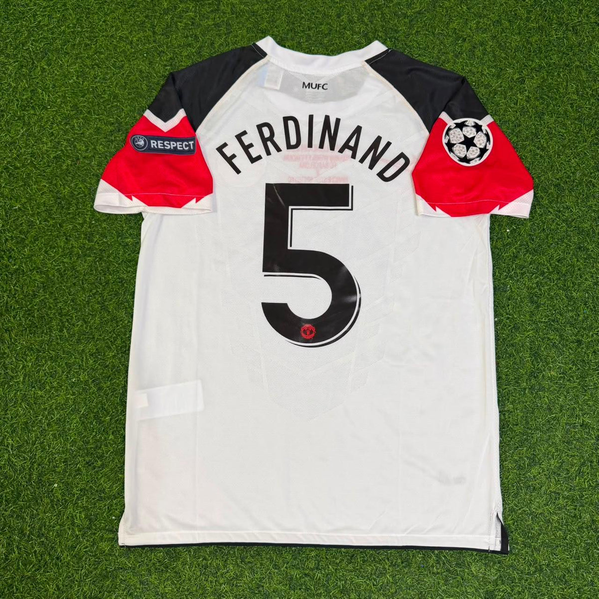 Rio Ferdinand #5 Manchester United 2011 Champions League Final White Football Jersey – Back View