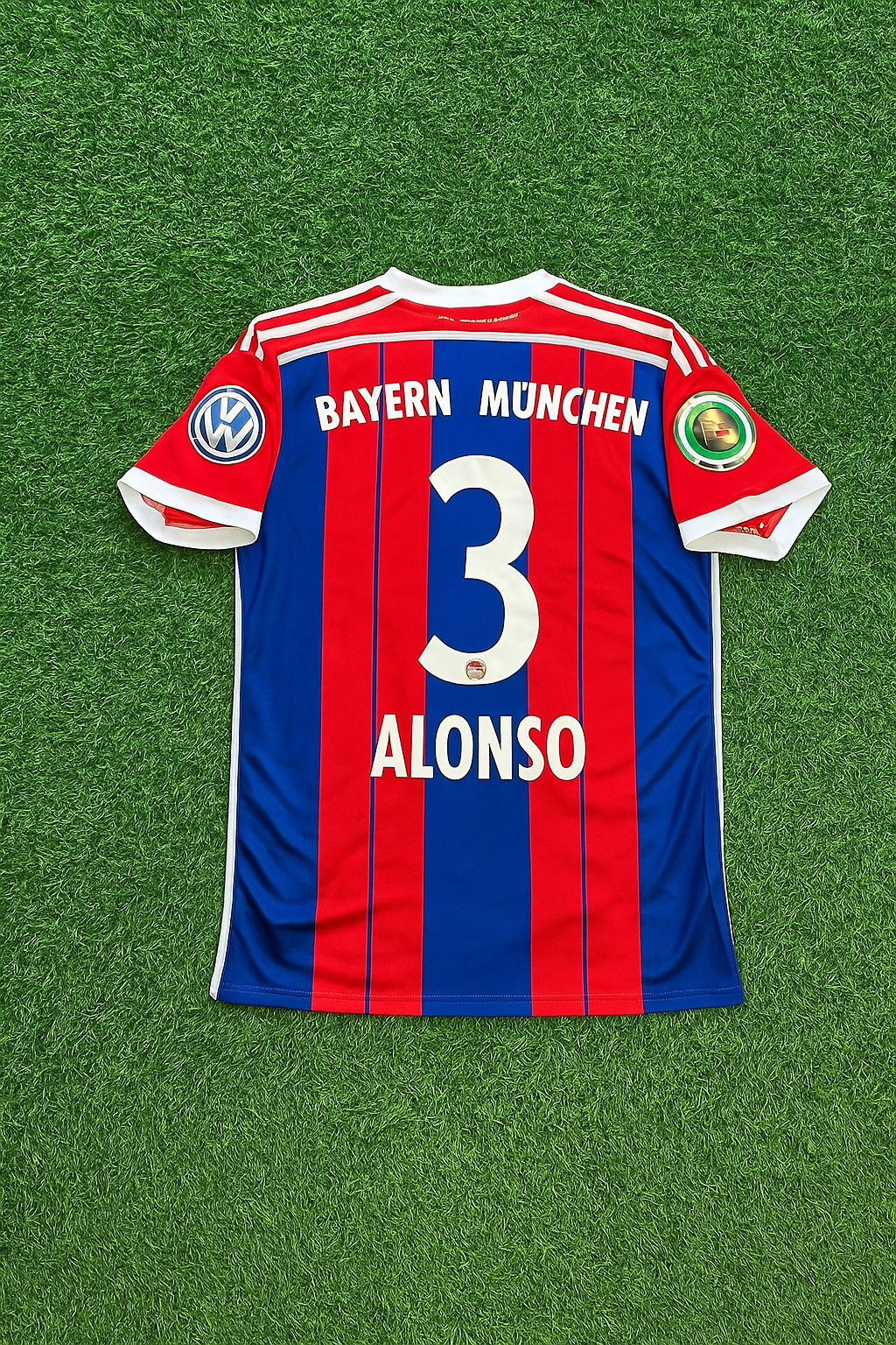2014/15 Xabi Alonso Bayern Munich Football Jersey – Detailed View