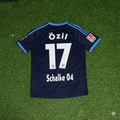 Schalke 04 Retro Away Home Jersey 10-11 Rot Football Jersey – Mesut Özil – Back View