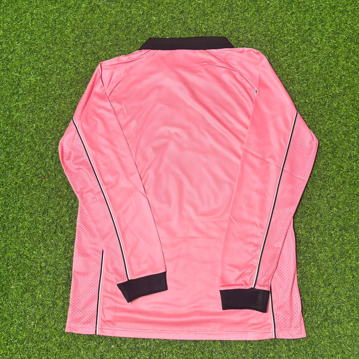 Juventus 1995 Pink Kit Jersey – Front View