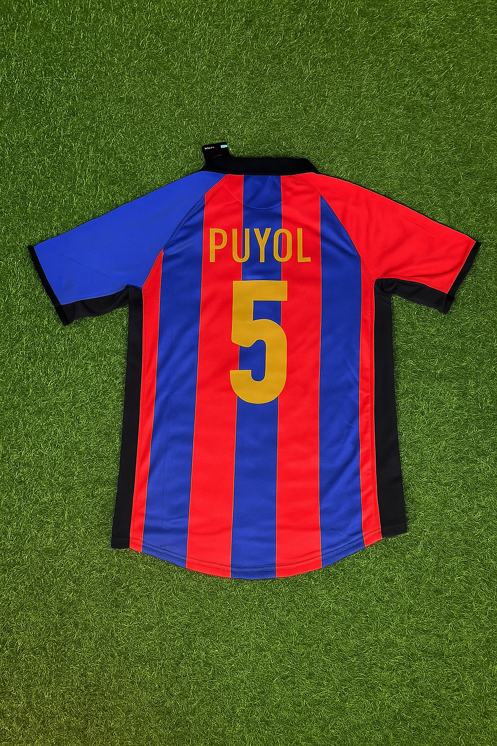 Carles Puyol 5 – Barcelona 2001/2002 Home Retro Kit Jersey – Back View
