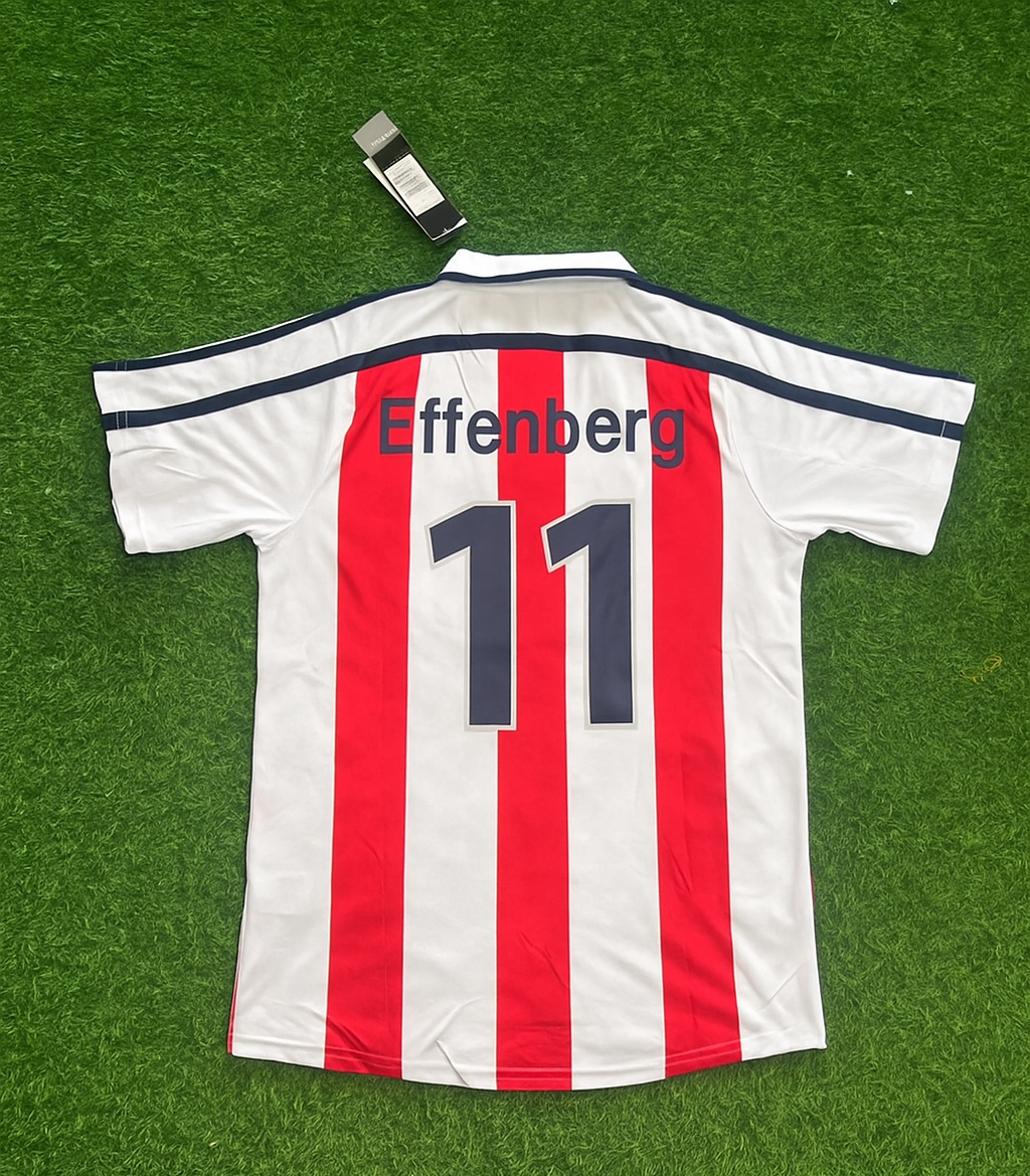 2000 Stefan Effenberg Bayern Munich 2001 Football Jersey – Back View