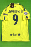 Robert Lewandowski 14/15 Retro Yellow Football Jersey – Back View
