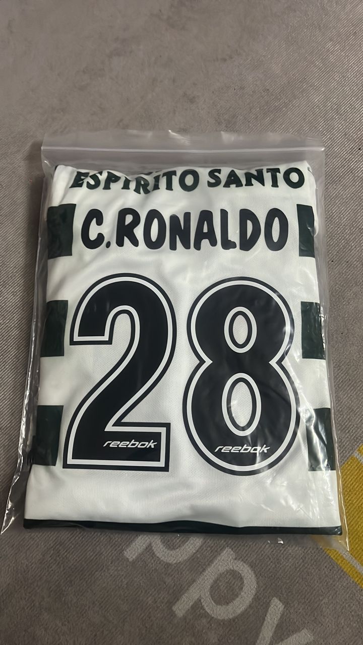 Cristiano Ronaldo Sporting CP Lisbon Kids Children Number 28 Vintage Jersey KinderTrikot Set – 4