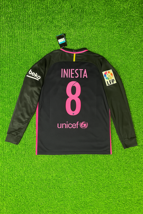 14/15 Barcelona Retro Pink Printing Long Sleeve Jersey – Andres Iniesta – Back View