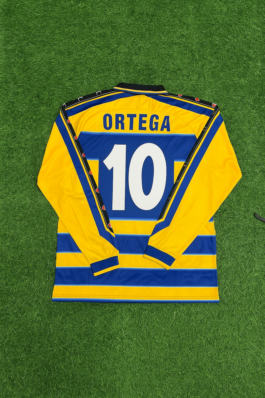 Ariel Ortega Parma 1999/00 Retro Long Sleeve Football Jersey – Back View