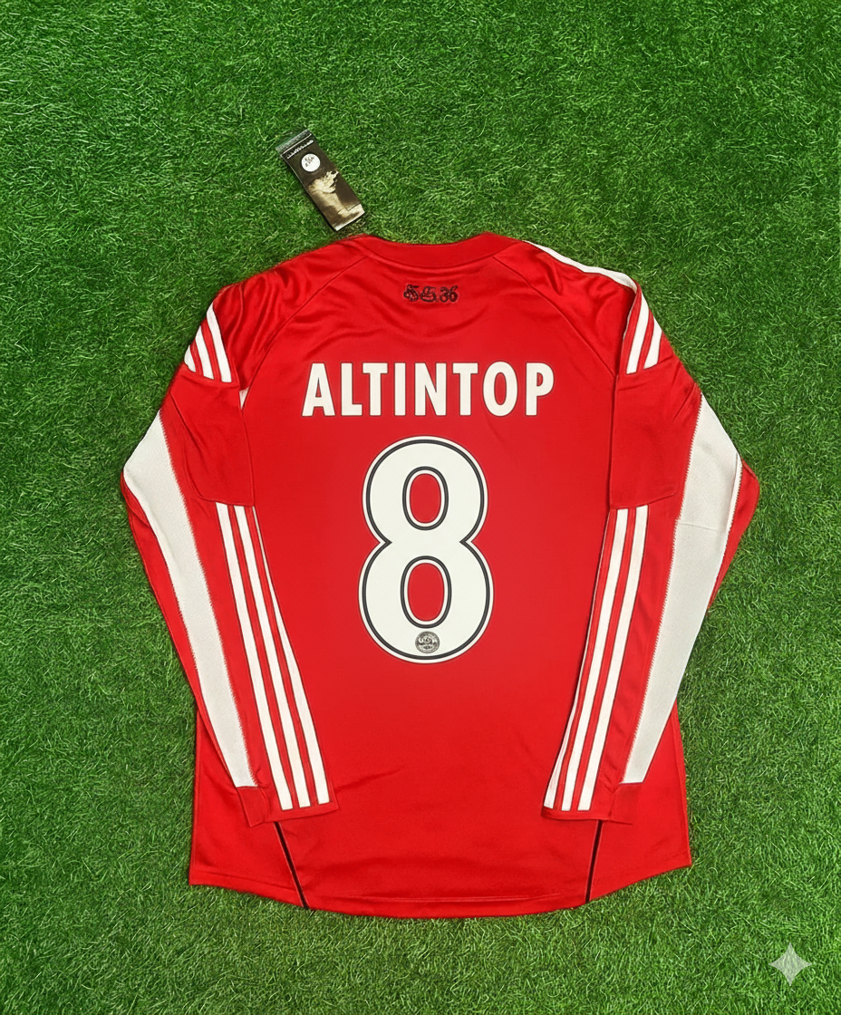 2010/11 Hamit Altıntop FC Bayern Munich Red Retro Football Jersey – Back View