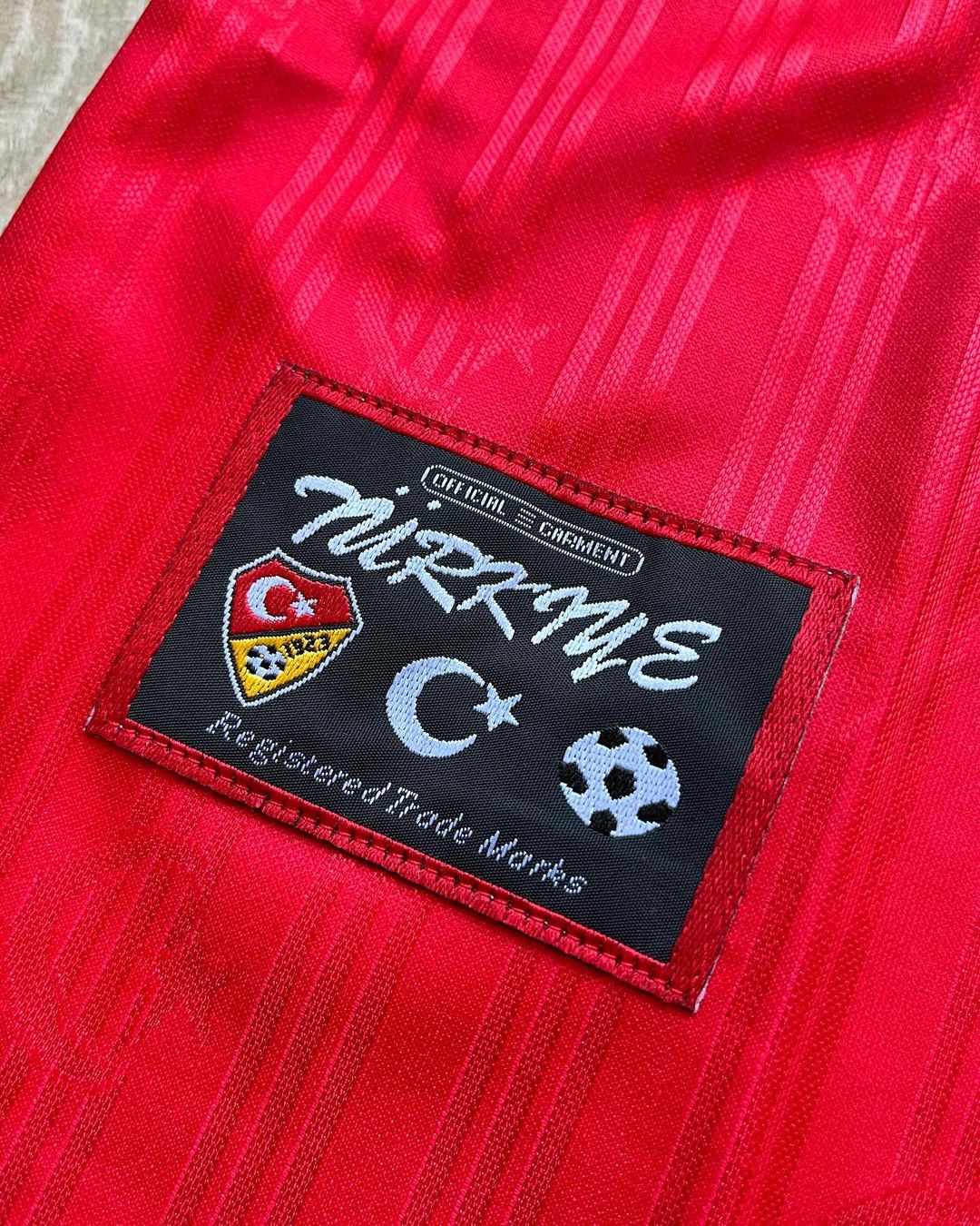 Türkiye Efsane Kirmizi Turkey Retro Kirmizi Özel Forma Football Jersey – 9