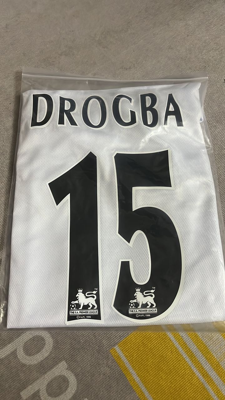 Didier Drogba Chelsea Away 2004 Retro Football Jersey – 8