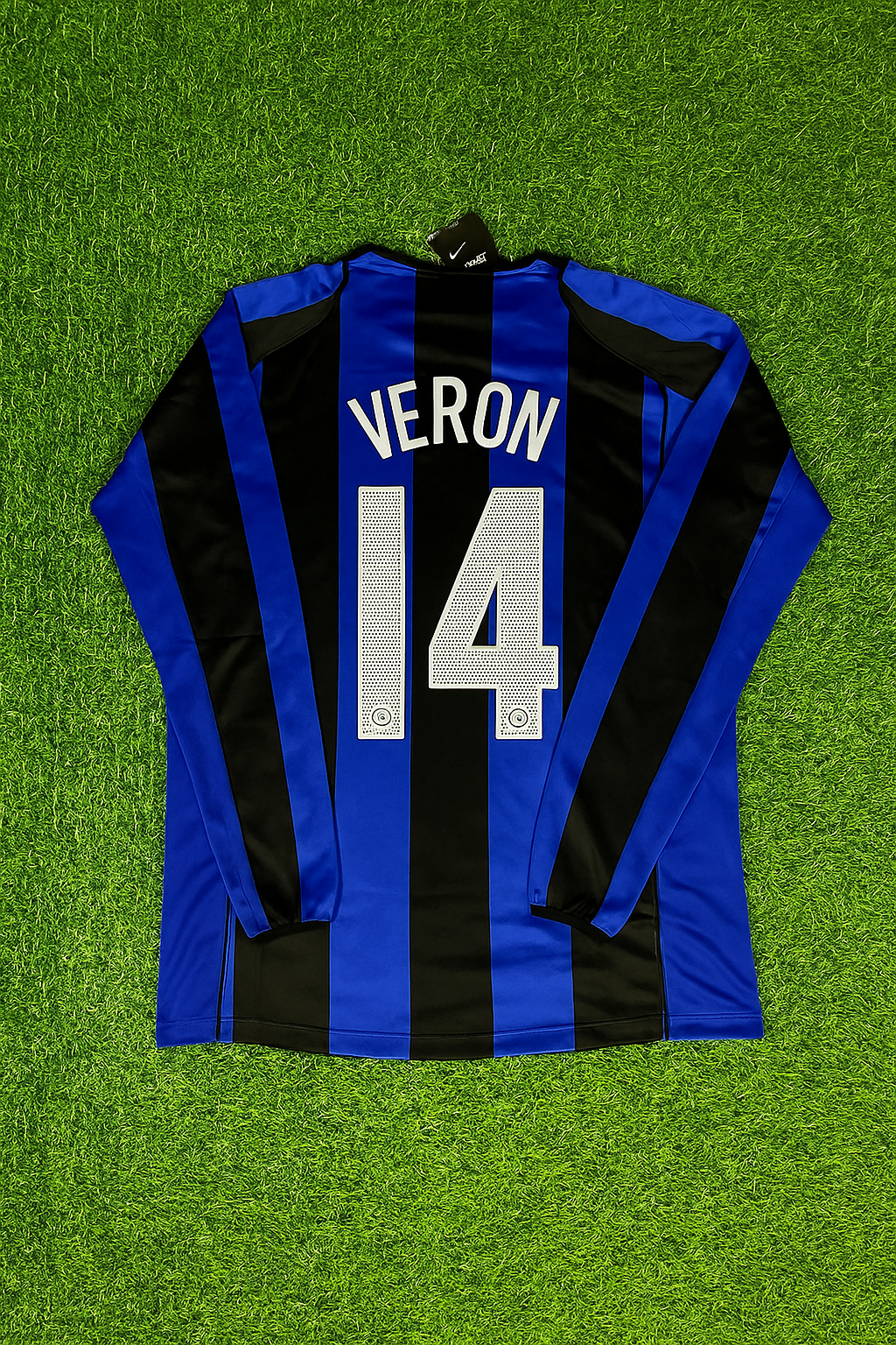 2004/05 Juan Sebastian Veron Inter Milan Retro Football Jersey – Back View
