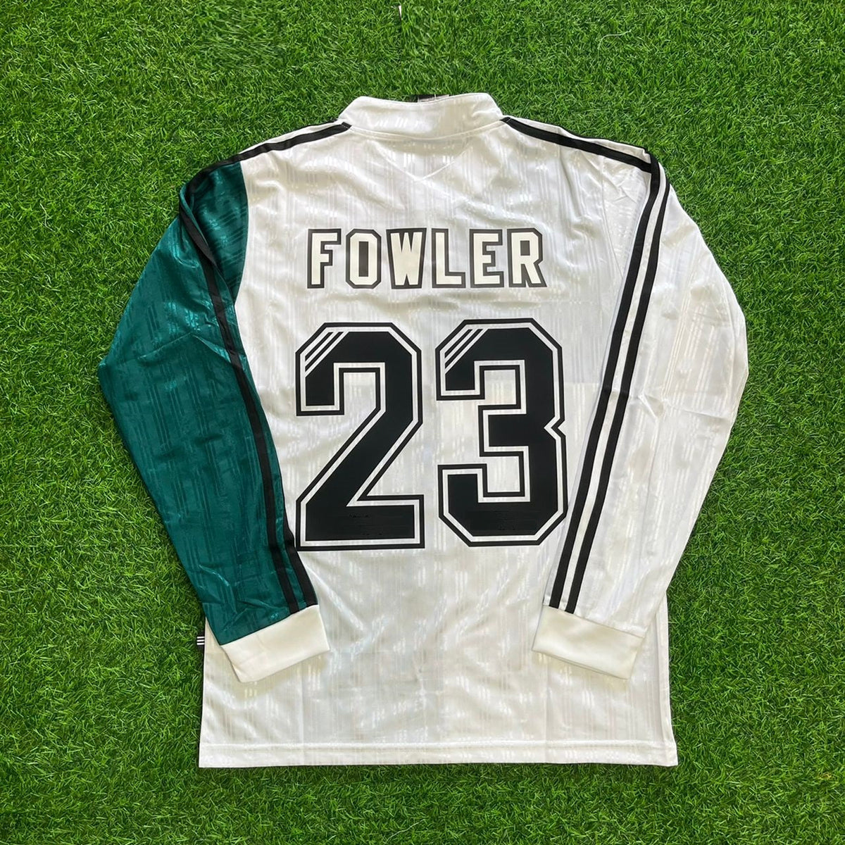 1995 Robbie Fowler Liverpool 1996 Away Retro Football Jersey – Back View