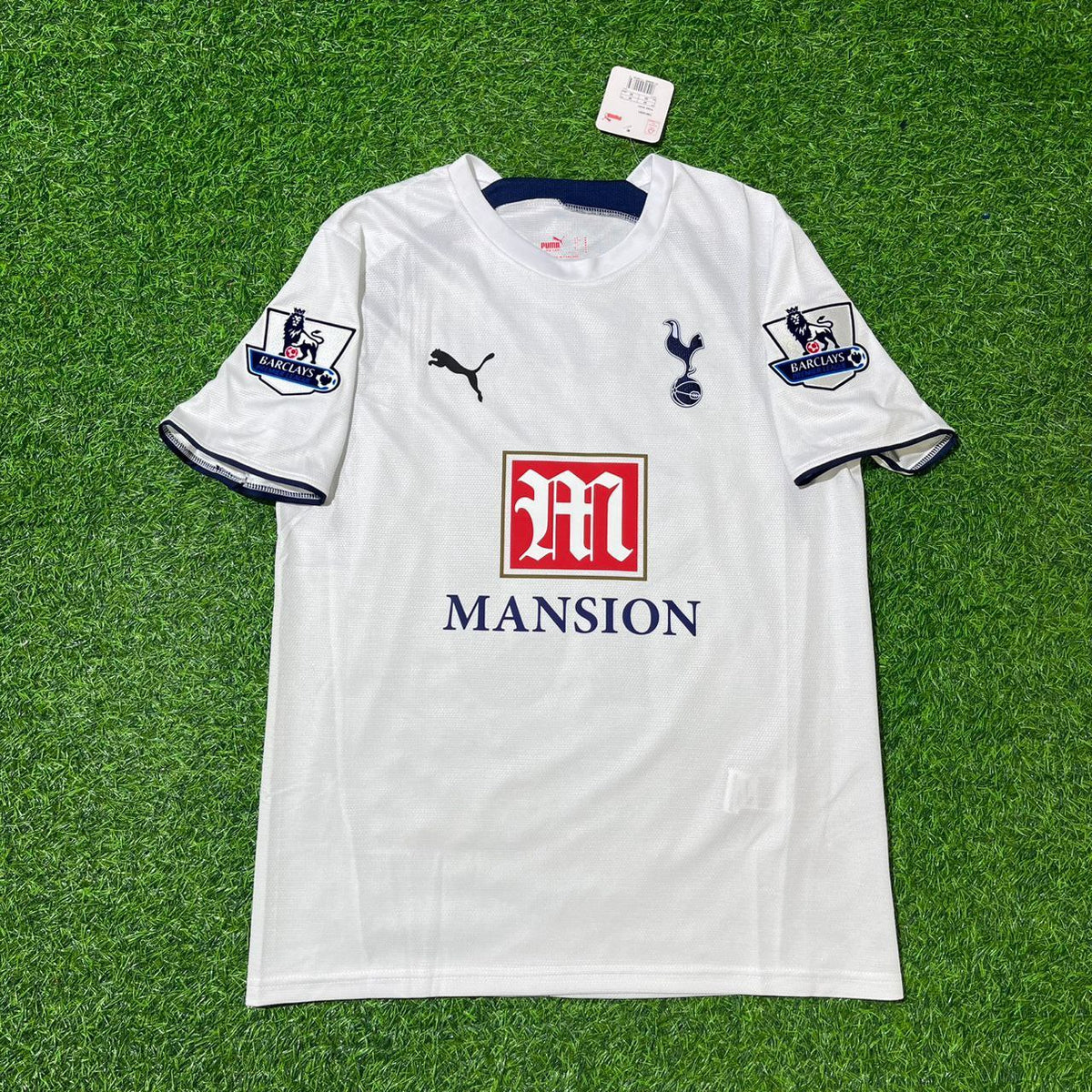 2006 Robbie Keane Tottenham Hotspur 2007 Home Retro Football Jersey – Front View