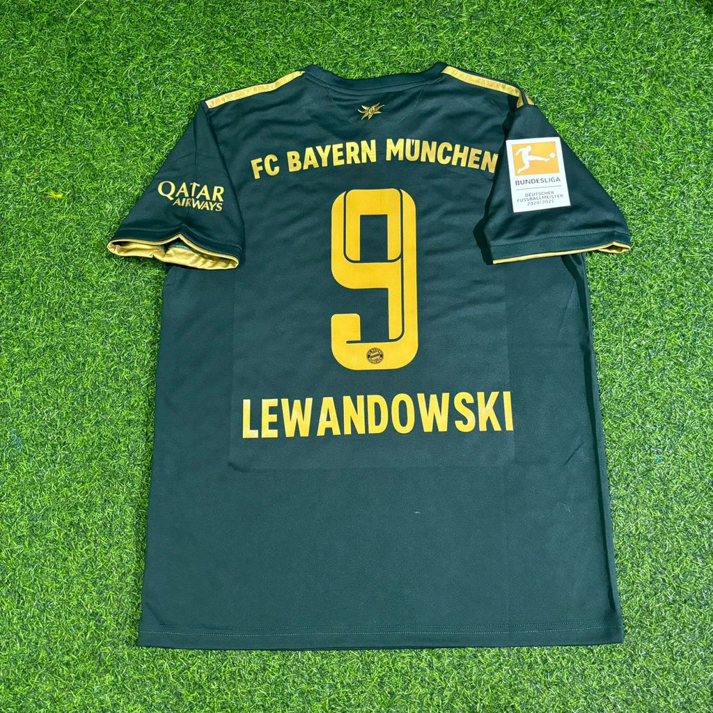 Bayern Munich 2021 2022 Oktoberfest Special Edition Jersey – Robert Lewandowski #9 – Back View
