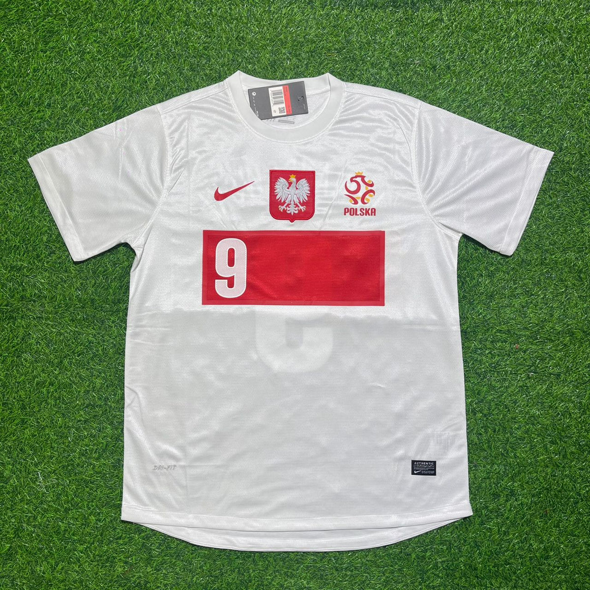 Robert Lewandowski Poland 2012 Retro Football Jersey – Front View