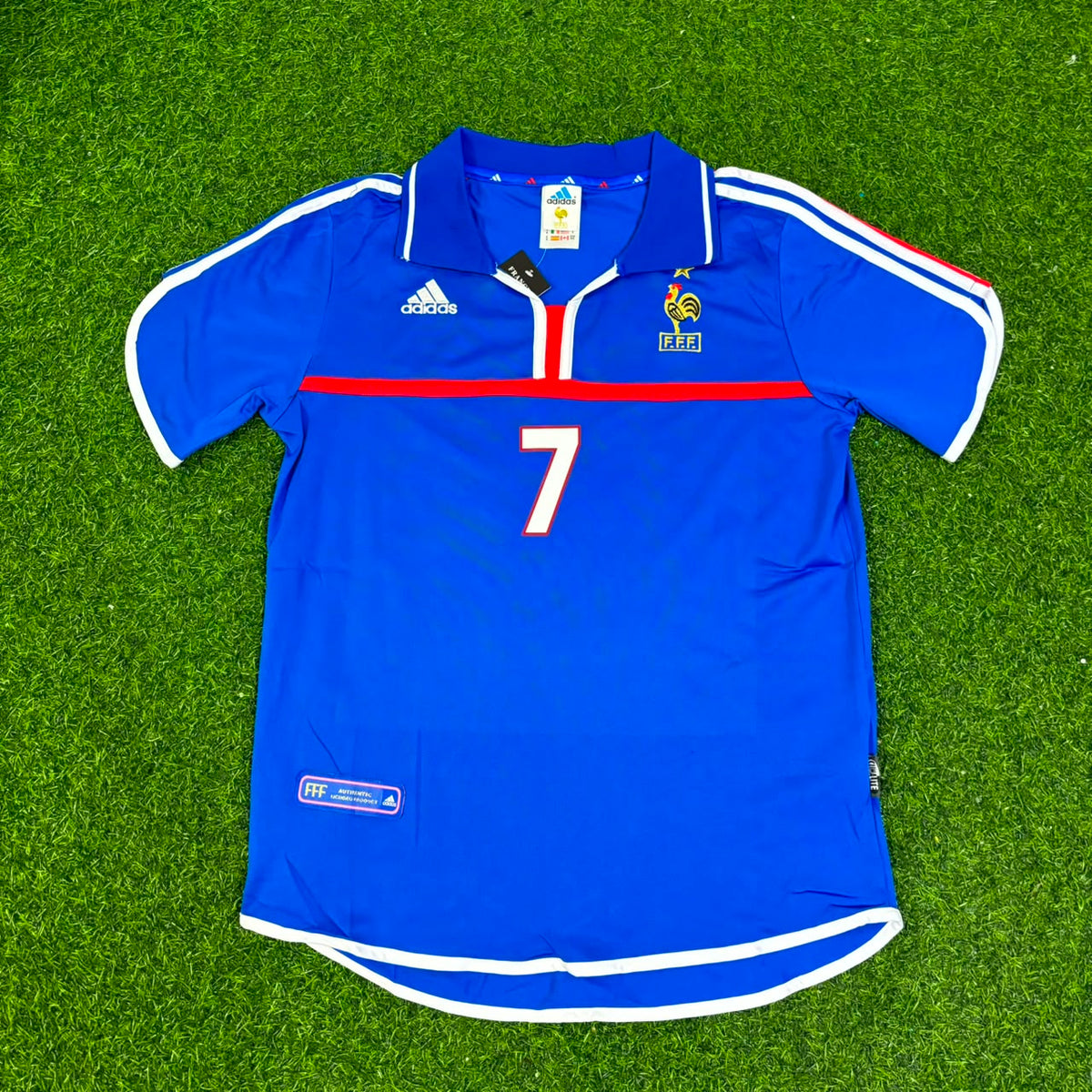 Robert Pirès France EURO 2000 2002 Retro Football Jersey – Front View