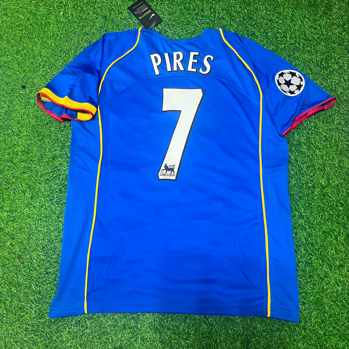 2004/05 Robert Pires Arsenal Blue Retro Football Jersey – Back View