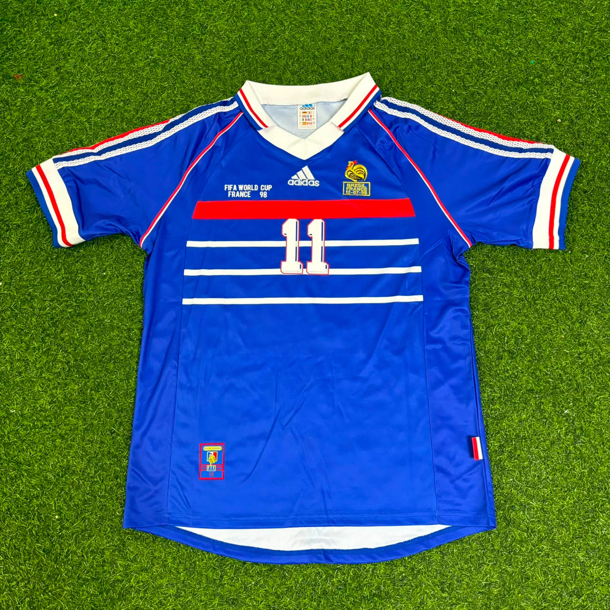 Robert Pires France 1998 World Cup Retro Football Jersey – Front View