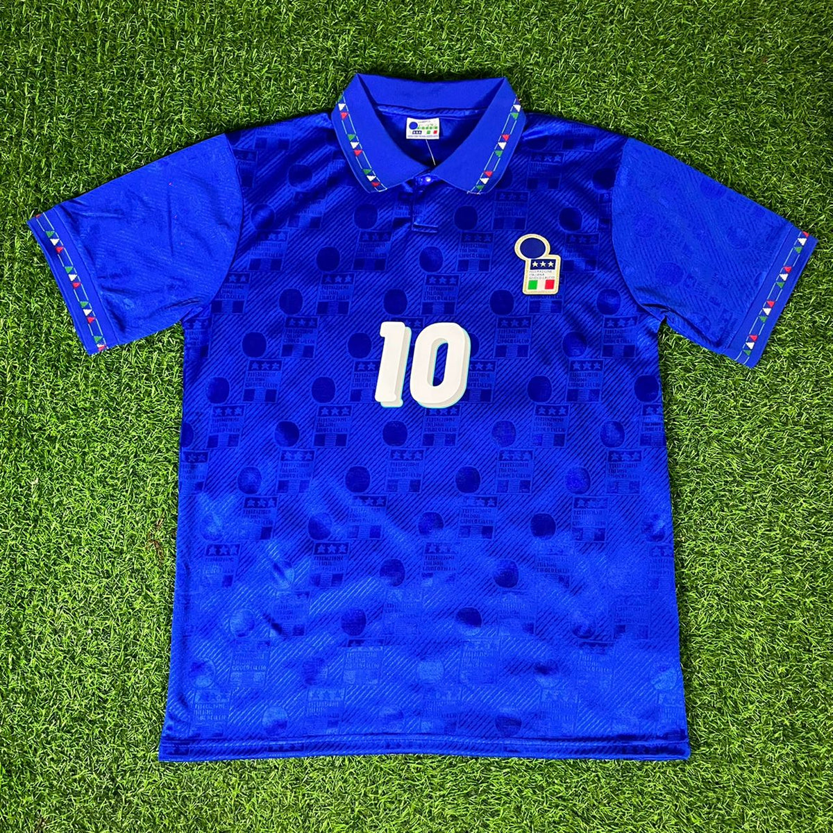 1994 World Cup Roberto Baggio Italy Retro Jersey – Front View