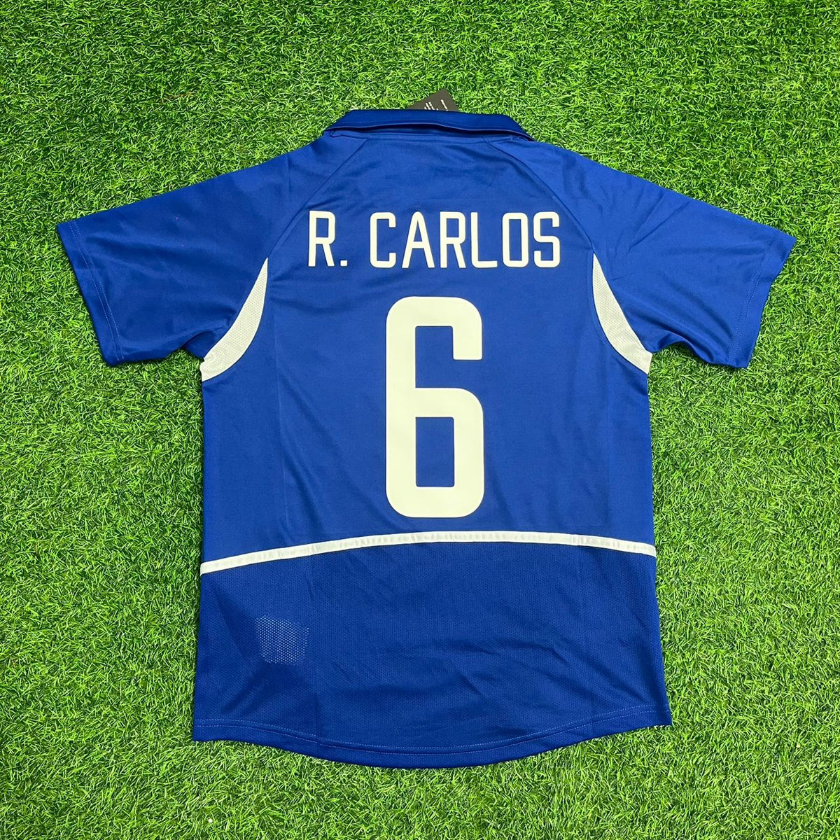 Roberto Carlos Brazil 2002 World Cup Retro Football Jersey – Back View