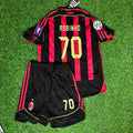 2007 Robinho 70 AC Milan Retro Kids Kit Set Kindertrui – Back View