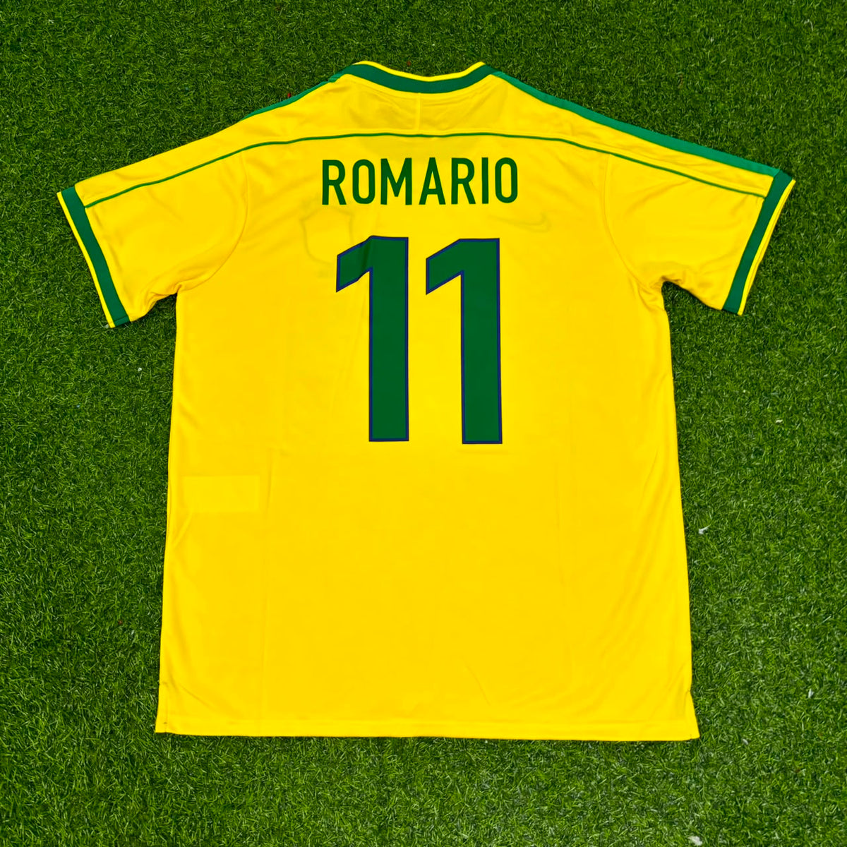 Brazil 1998 World Cup Retro Jersey – Romário #11 – Back View