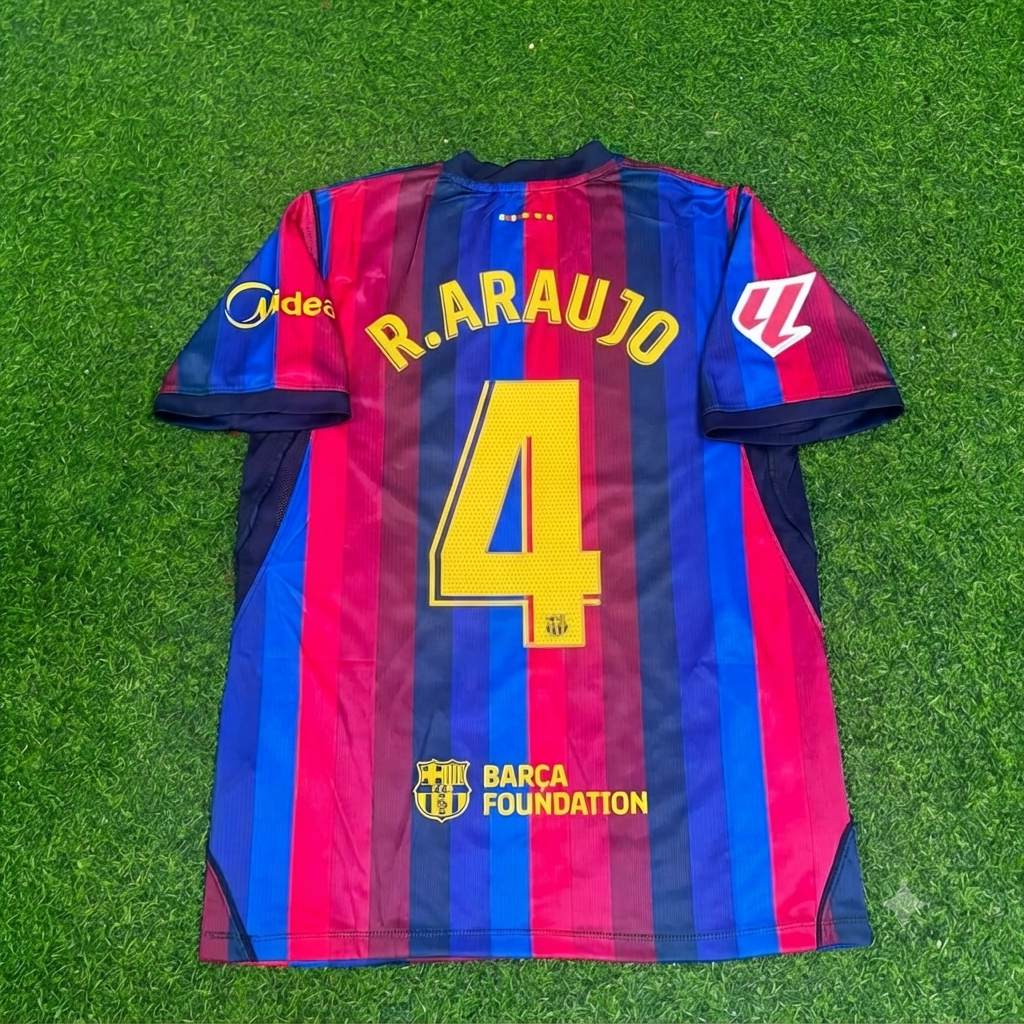 2027 Ronald Araujo #4 Barcelona Home Football Jersey – Back View