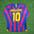 2005/06 Ronaldinho #10 Barcelona Long Sleeve Retro Football Jersey – Back View