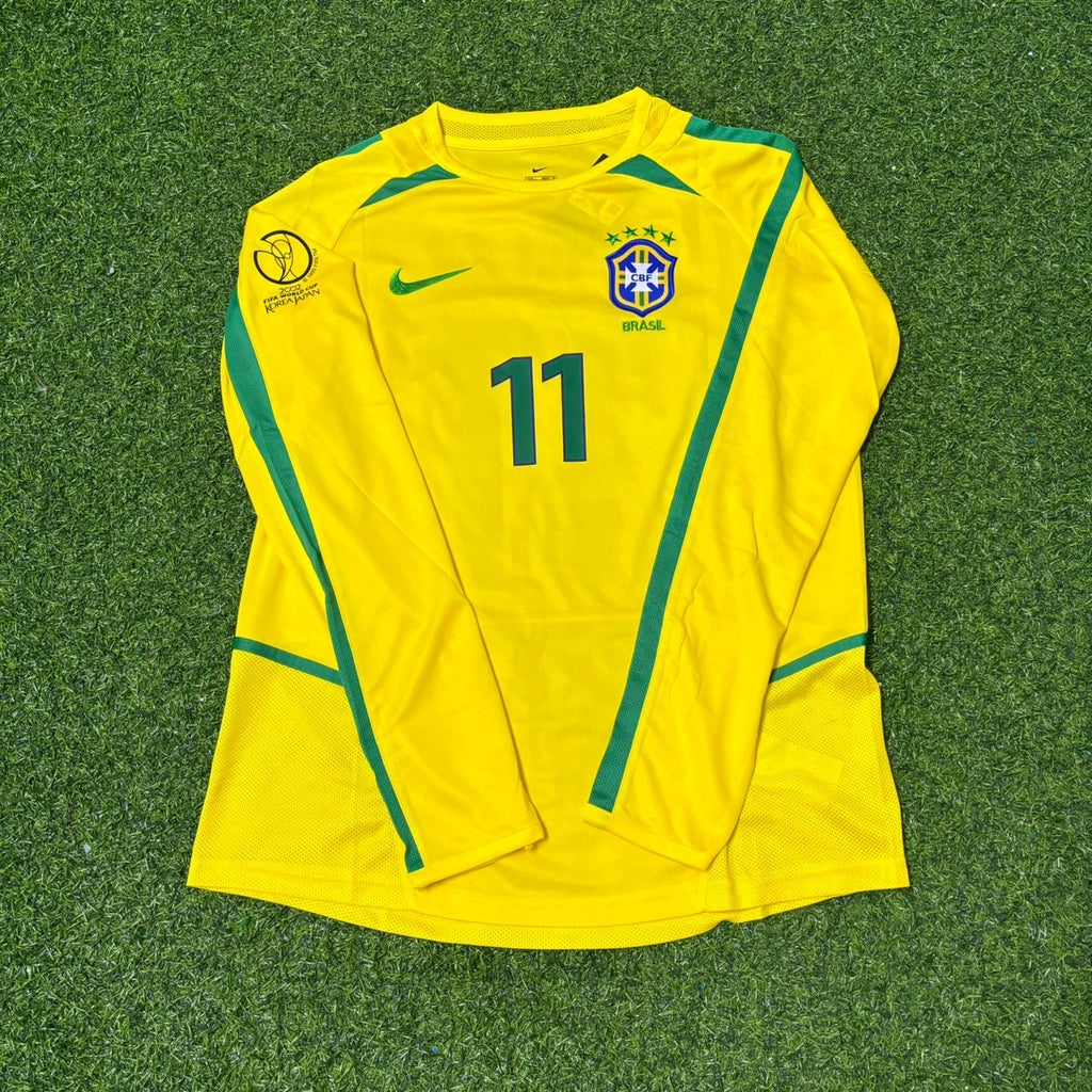 Brazil 2002 World Cup Final Yellow Long Sleeve Retro Football Jersey – Ronaldinho – Front View