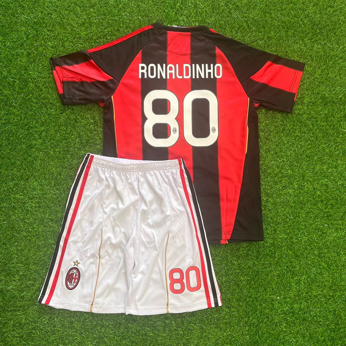 2010 Ronaldinho Gaucho #80 - Milan 2011 Red Black Football Jersey Shirt – Back View