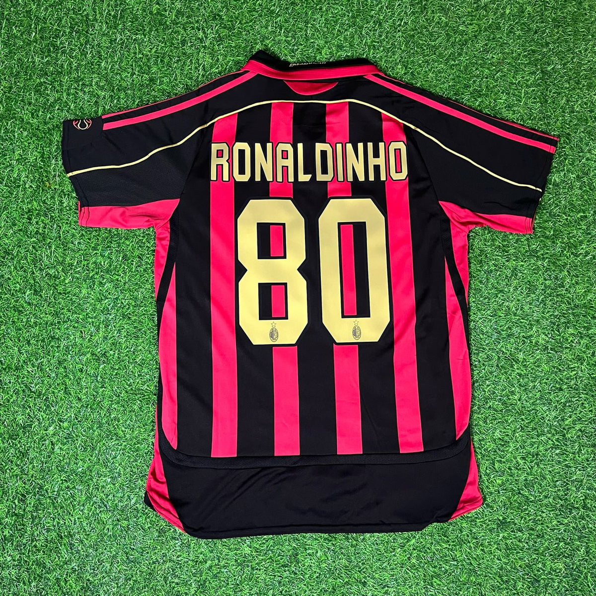 2008/09 Ronaldinho Gaúcho 80 Milan Home Retro Football Jersey – Back View