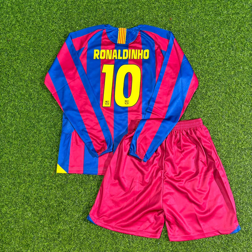 Ronaldinho Gaúcho Barcelona 2005-2006 Long Sleeve Kids Retro Football Jersey – Back View