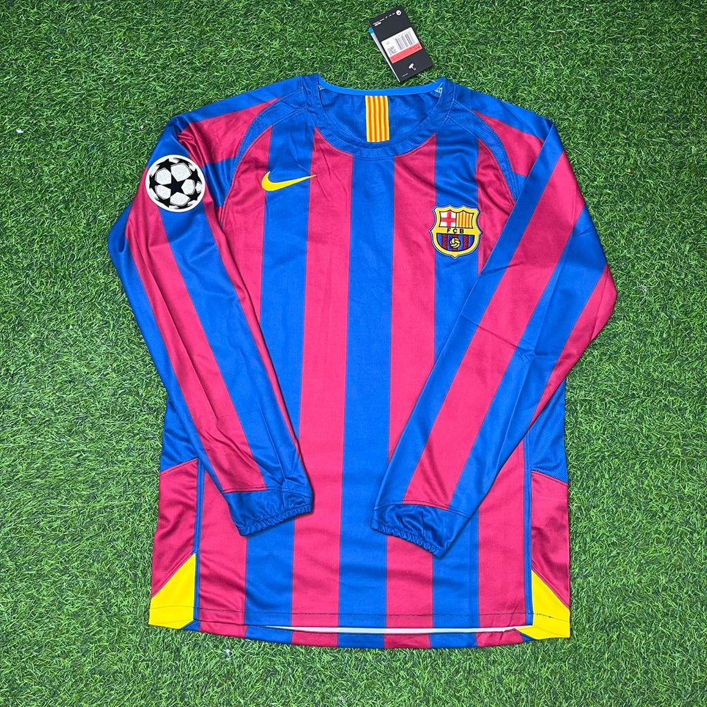 Ronaldinho Gaúcho Barcelona 2005-2006 Retro Football Jersey – Front View