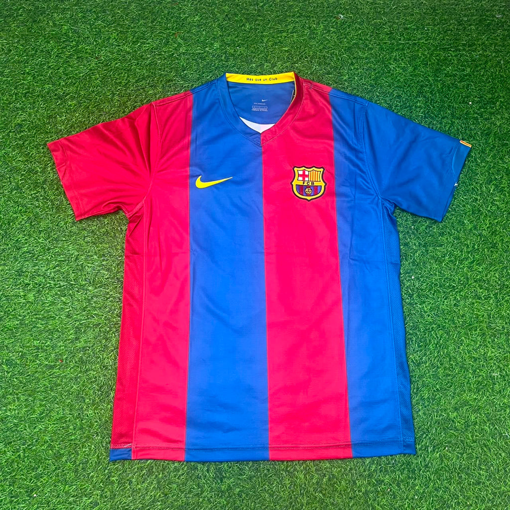Barcelona 2006/2007 Home Retro Football Jersey – Ronaldinho Gaucho – Front View