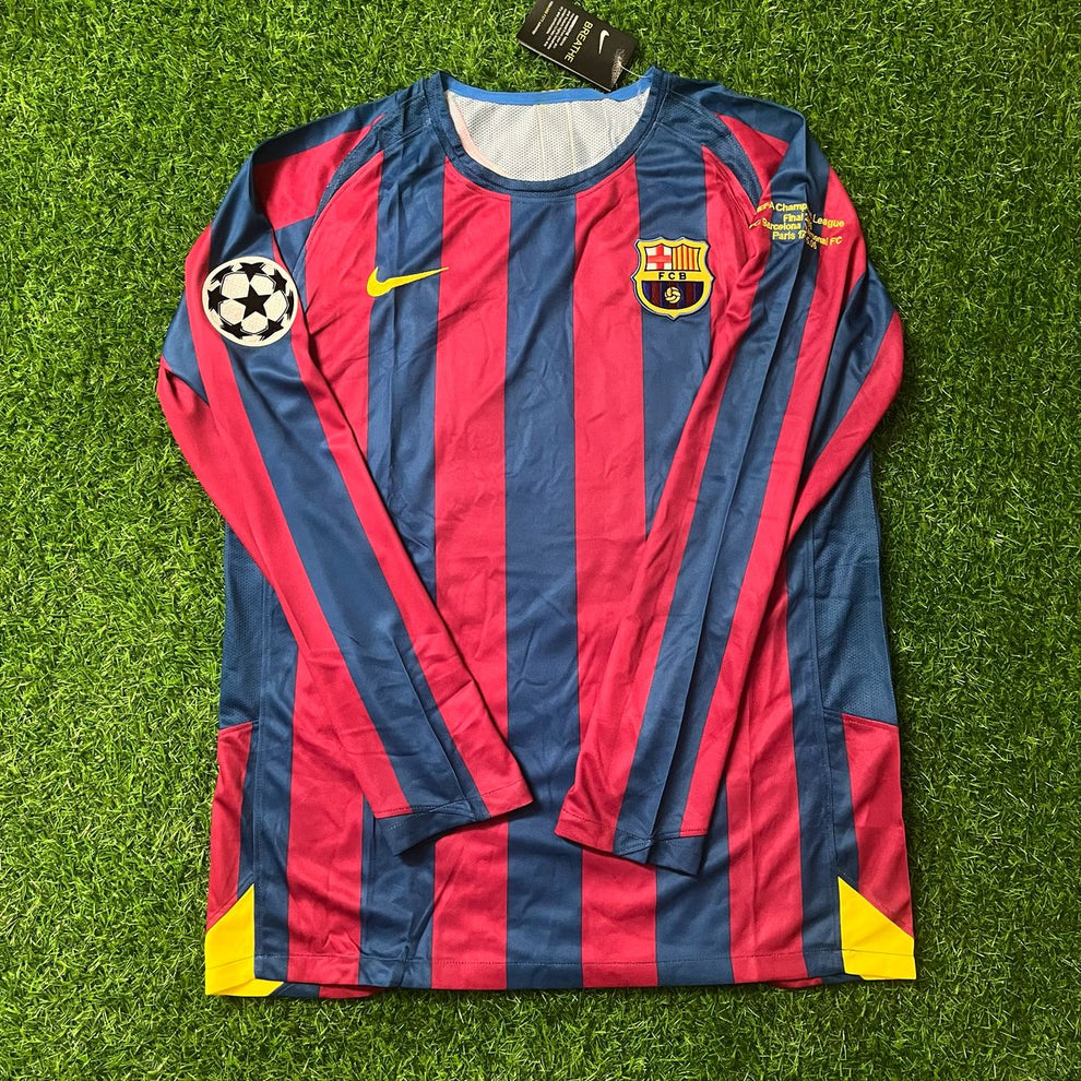 Ronaldinho Gaucho 10 – Barcelona 2006 CL Final Retro Long Sleeve Football Jersey – Front View