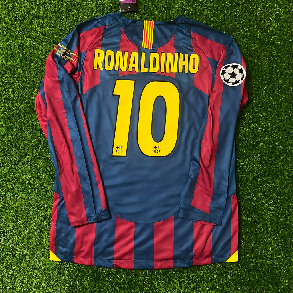 Ronaldinho Gaucho 10 – Barcelona 2006 CL Final Retro Long Sleeve Football Jersey – Back View