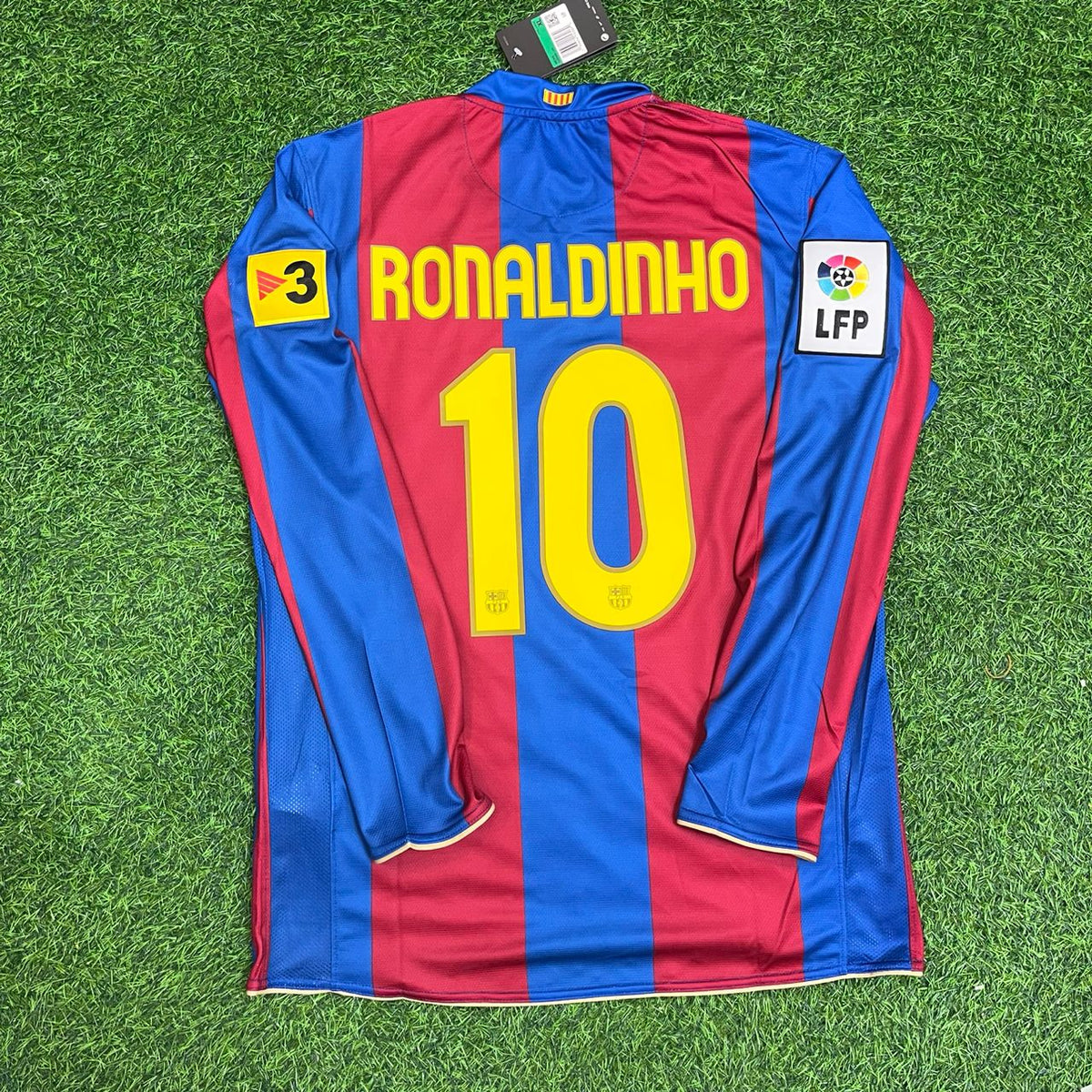2007 Ronaldinho Gaucho Barcelona Retro Football Jersey – Back View
