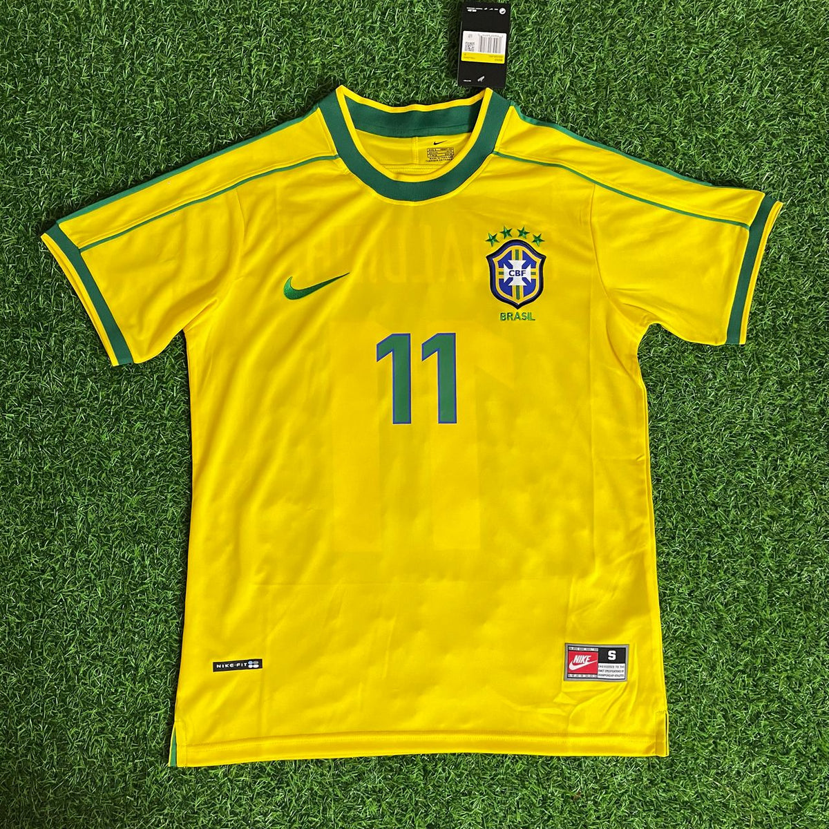 Ronaldinho Gaúcho 11 - Brazil 1998/00 Retro Football Kit Jersey – Front View