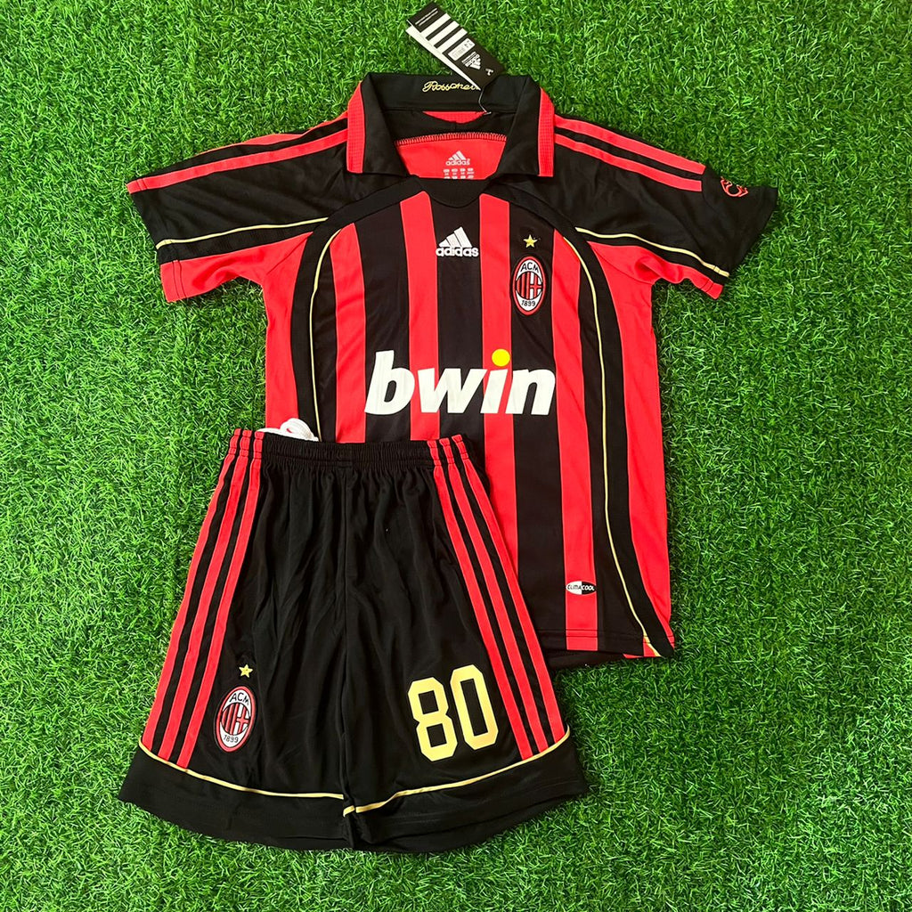 Ronaldinho AC Milan Retro Kids Kit Set Kindertrui (Ages 3-13) – Front View
